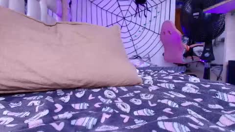 gabriela online show from October 30, 8:42 pm