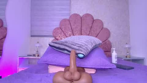 gabriela online show from March 11, 9:07 pm