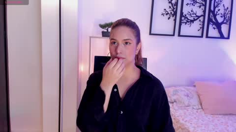 Gabriella online show from January 21, 9:57 pm