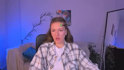 Snapshot of gabriella_daylight chatting on October 12, 6:06 am gabriella_daylight online show from October 12, 6:06 am