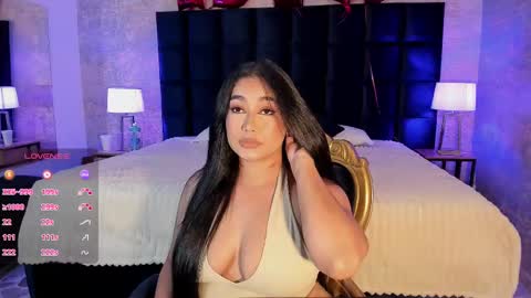 Snapshot of gaby_blaze chatting on February 17, 7:55 pm Gaby Blaze online show from February 17, 7:55 pm