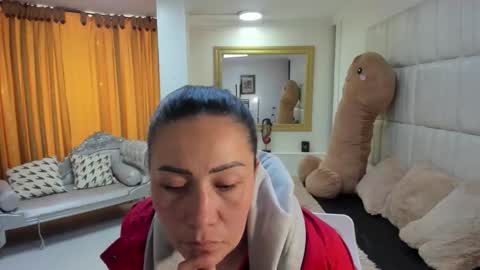 gabriela online show from November 10, 1:36 pm