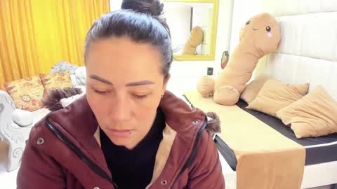 Snapshot of gaby_trent chatting on October 14, 2:09 pm gabriela online show from October 14, 2:09 pm