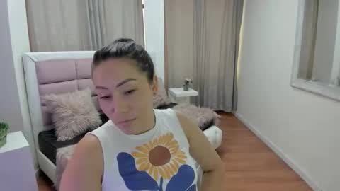 gabriela online show from May 20, 5:08 pm