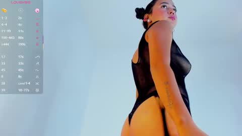 gabybaby_ online show from December 2, 4:00 am