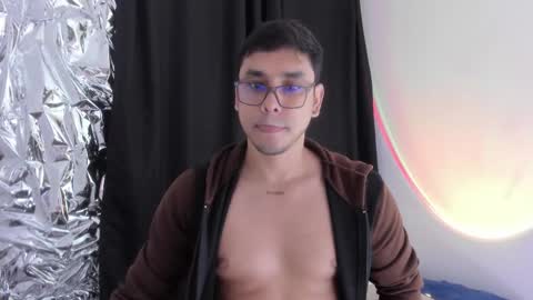Snapshot of gadiel_edric chatting on October 16, 6:02 am Gadiel online show from October 16, 6:02 am