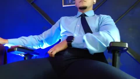 gael_williams3 online show from March 12, 11:01 pm