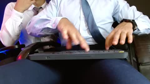 gael_williams3 online show from February 27, 3:51 am