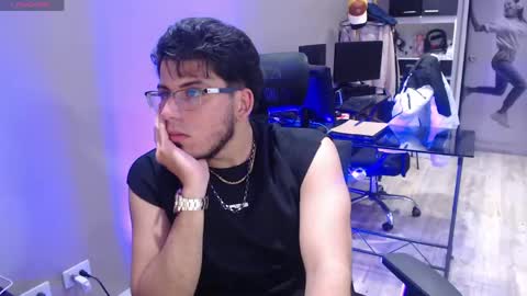 Gabriel online show from April 23, 4:53 am