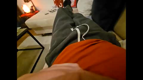 Snapshot of garbis11 chatting on January 2, 8:13 pm garbis11 online show from January 2, 8:13 pm