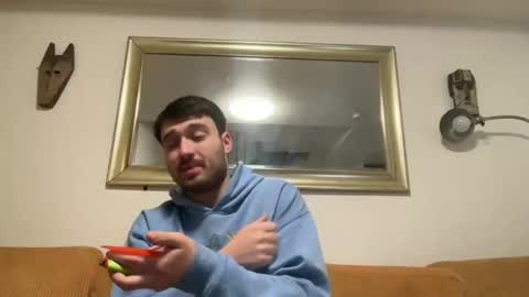 Snapshot of gargoyle_blog chatting on December 24, 8:38 pm Gargoyle online show from December 24, 8:38 pm