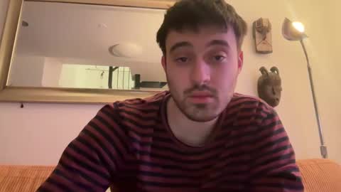 Snapshot of gargoyle_blog chatting on February 24, 10:03 pm Gargoyle online show from February 24, 10:03 pm