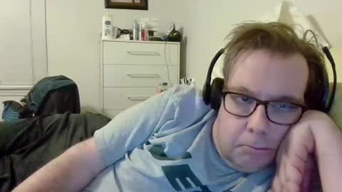 Gary online show from October 27, 3:28 am