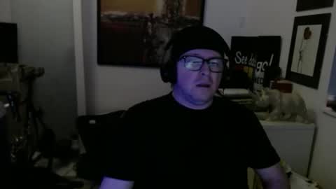 gatewaytosmile online show from April 8, 5:10 am