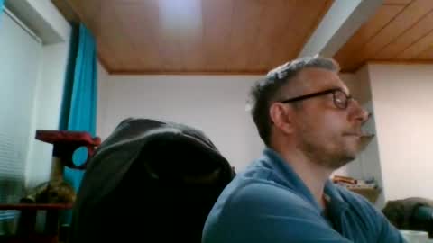gaydennis1984 online show from July 9, 4:49 am
