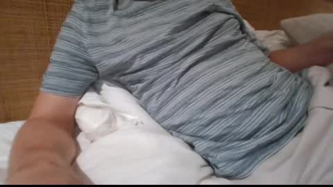 Snapshot of gccurious76 chatting on February 18, 1:22 pm GCGuy online show from February 18, 1:22 pm