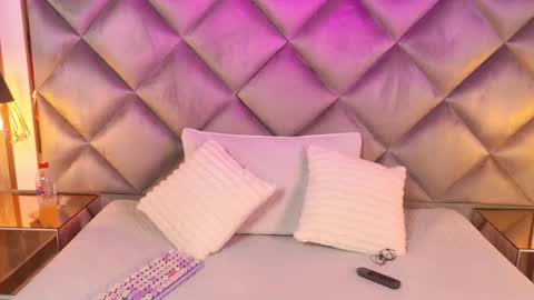 Maria  online show from October 3, 3:59 am