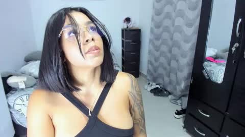 genesiis1 online show from March 3, 1:12 am