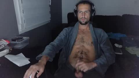 Edouard online show from November 15, 11:06 pm