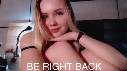 Tanya online show from December 2, 1:18 am