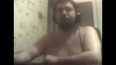 Snapshot of george84xxx chatting on December 6, 10:02 pm GeOOXXX online show from December 6, 10:02 pm