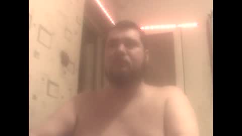 Snapshot of george84xxx chatting on January 20, 6:21 pm GeOOXXX online show from January 20, 6:21 pm