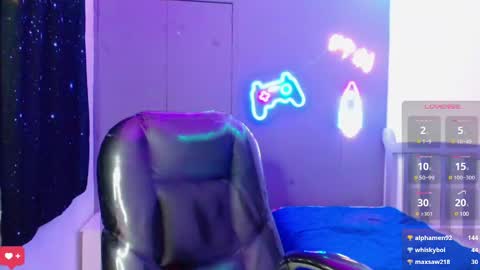 GEORGE online show from January 15, 5:15 pm