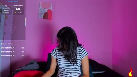 GEORGINA FERRI online show from October 27, 5:57 pm