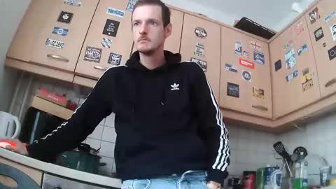 germanbigbln online show from January 12, 1:18 pm