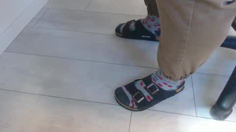 GermanSoleBro online show from April 22, 6:42 am