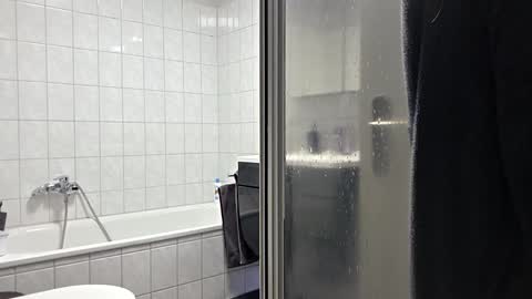 germinator33 online show from November 4, 8:48 am