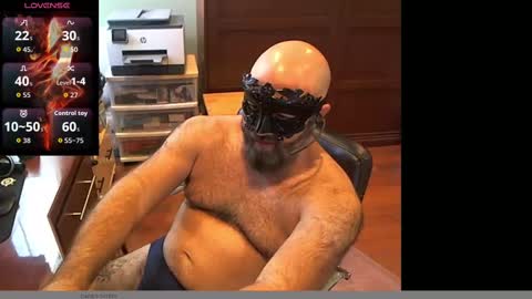 Snapshot of geronimo_431 chatting on October 1, 2:16 pm Daddy Jokes online show from October 1, 2:16 pm