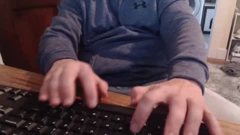 gethoggy online show from November 4, 7:37 pm