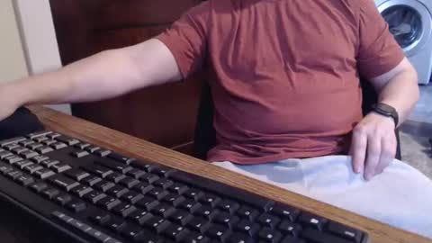 gethoggy online show from April 3, 10:39 pm