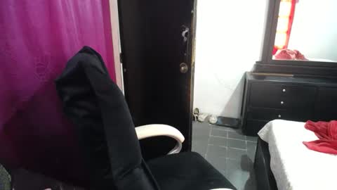 ggemas online show from October 8, 2:45 pm