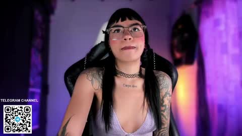 Sara online show from May 22, 5:20 pm