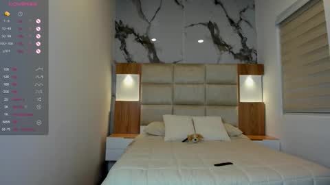 gia_ch online show from October 26, 1:06 am