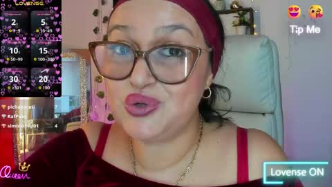 nahomi online show from May 15, 11:45 pm