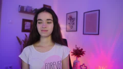 Gia Paige18 online show from November 2, 2:39 pm