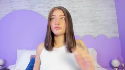 Gia online show from November 24, 7:45 pm