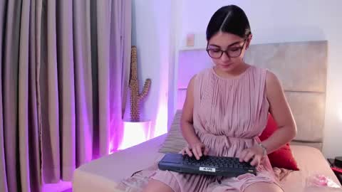 Gia Blake online show from January 20, 11:35 am