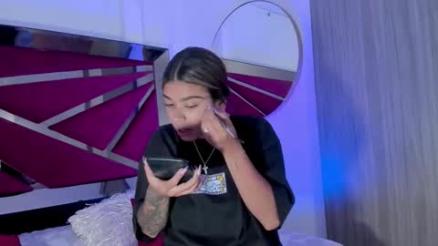 Gia  online show from March 15, 5:16 pm