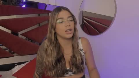 Gia  online show from April 21, 4:03 pm