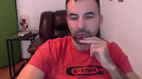 Gianni online show from December 4, 3:26 pm