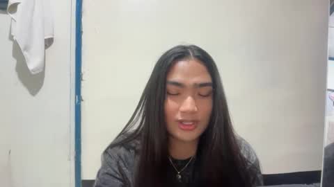 Snapshot of gigi_paige chatting on October 24, 12:28 pm Calabria online show from October 24, 12:28 pm