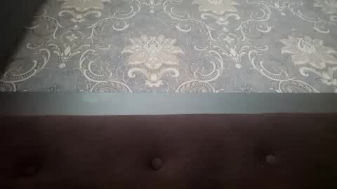gigiberiarobi online show from October 27, 12:49 pm