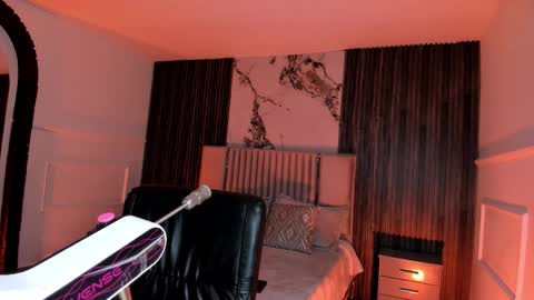 Gigi Doll online show from February 20, 11:23 am