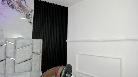 Gigi Doll online show from October 10, 11:38 am