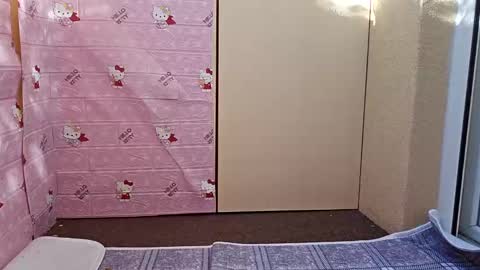 gigis111 online show from February 6, 7:35 am