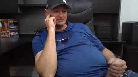 gimmedatdic online show from November 8, 6:55 pm